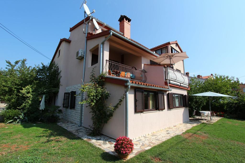 Apartments Lara Rovinj Extérieur photo